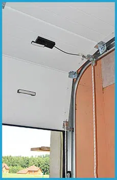 Chestnut Hill Garage Door Service Repair Chestnut Hill, MA 617-826-1202 Chestnut Hill Garage Door Service Repair Chestnut Hill, MA 617-826-1202 - rolling-doors-gr-16m